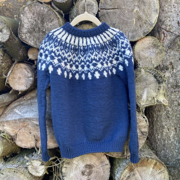 knit by nees